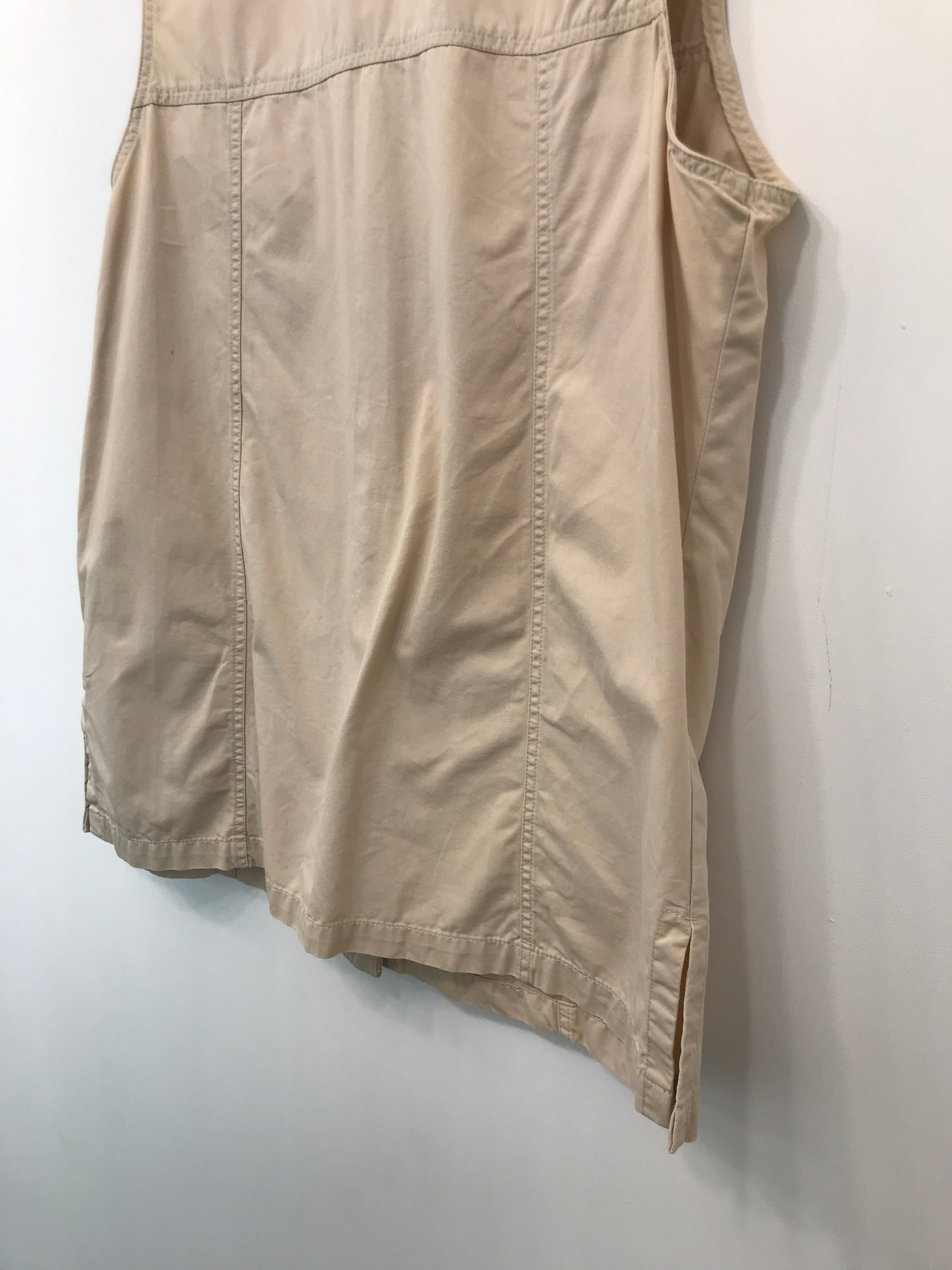 XLNT Vest